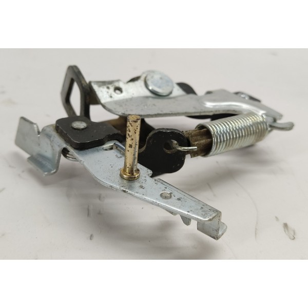 Trava Fechadura Porta Malas Nissan Sentra 2.0 2011