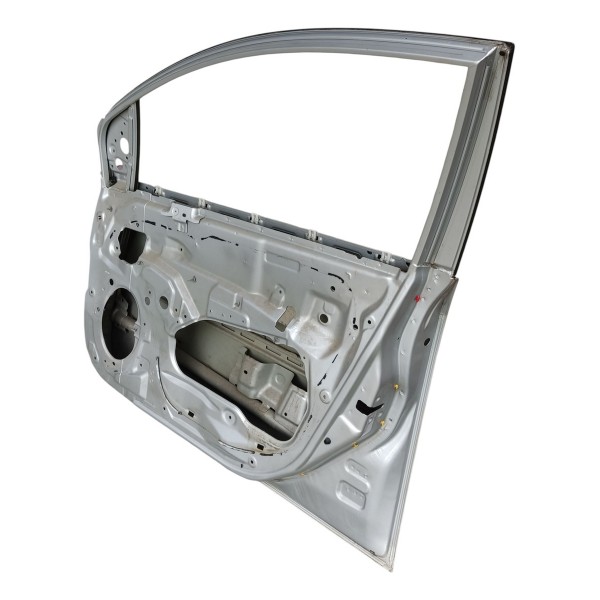 Porta Dianteira Direita Nissan Sentra 2.0 2011 Dianteira Direita Prata
