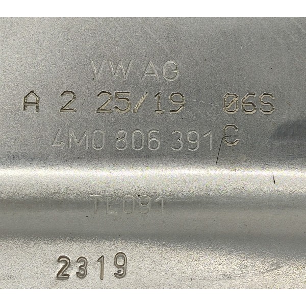 Protetor Calor Painel Anti Chama Audi Q8 2019 4m0806391 Preto Listras