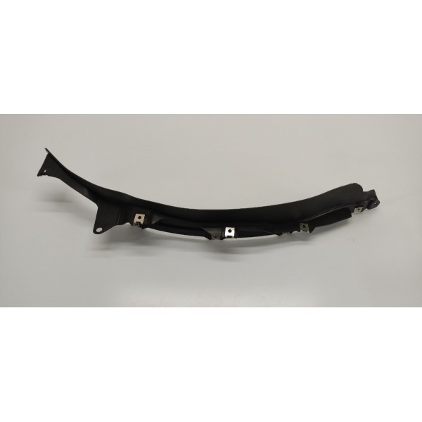 Spoiler Lameiro D.d Audi Q8 2019 4m8853888 Preto