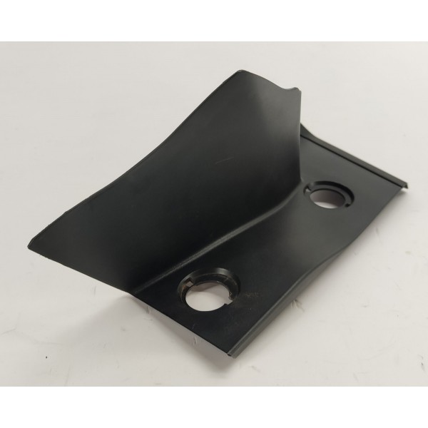 Acabamento Lanterna T.e Gm Tracker 1.2 Turbo 2023 03801060 Preto