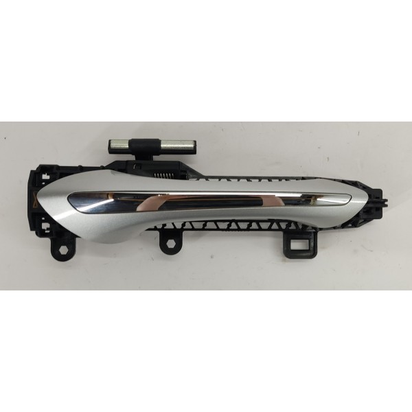 Maçaneta Externa Porta T.d Gm Tracker 1.2 Turbo 2023 Cinza Traseira