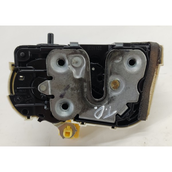 Fechadura Porta T.d Gm Tracker 1.2 Turbo 2023 26317123 Branco