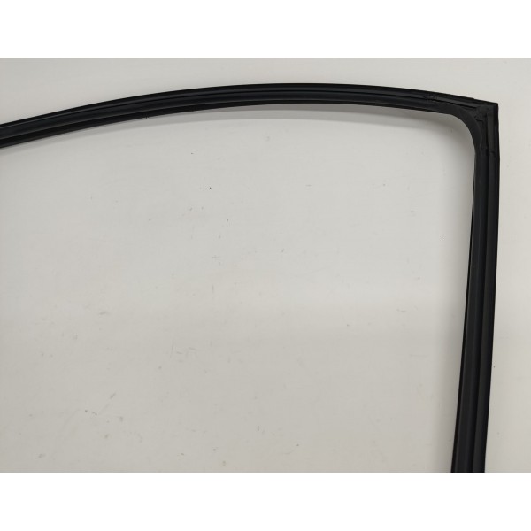 Borracha Guarnição Porta T.e Gm Tracker 1.2 Turbo 2023