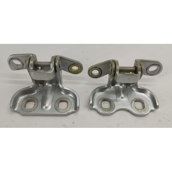 Par Dobradiça Porta T.d Gm Tracker 1.2 Turbo 2023