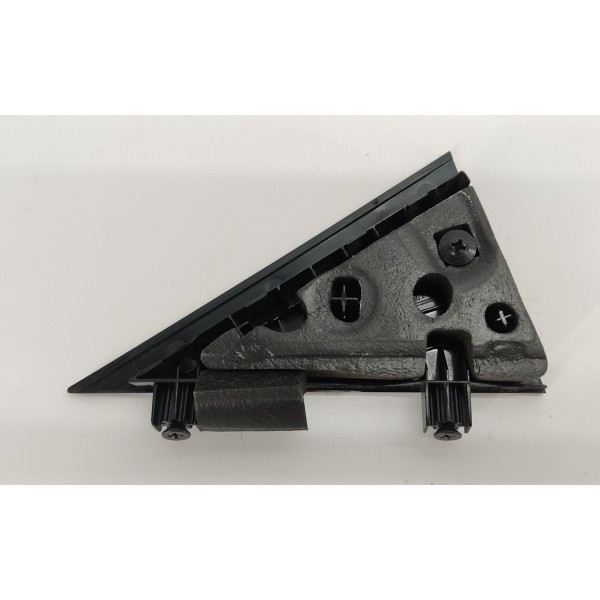 Acabamento Externo Porta T.e Gm Tracker 1.2 Turbo 2023 Preto