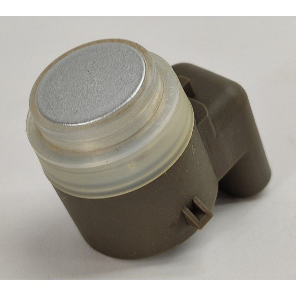 Sensor Estacionamento Traseiro Lateral Tracker Turbo 2023 Prateado