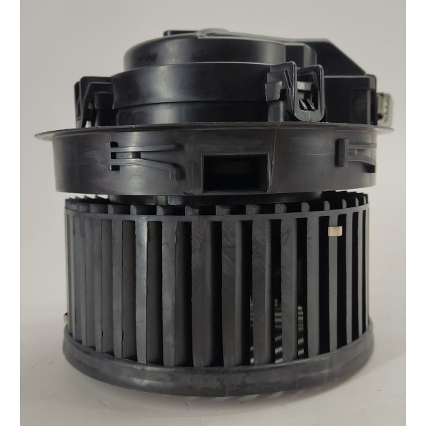 Motor Ventoinha Ar Foçado Gm Tracker 1.2 Turbo 2023 Detalhe 11