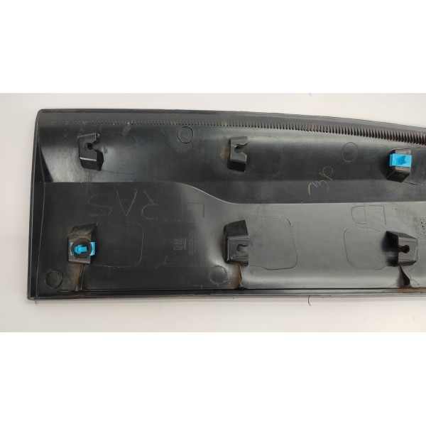 Friso Borrachão T.d Porta Gm Tracker 1.2 Turbo 2023 Preto