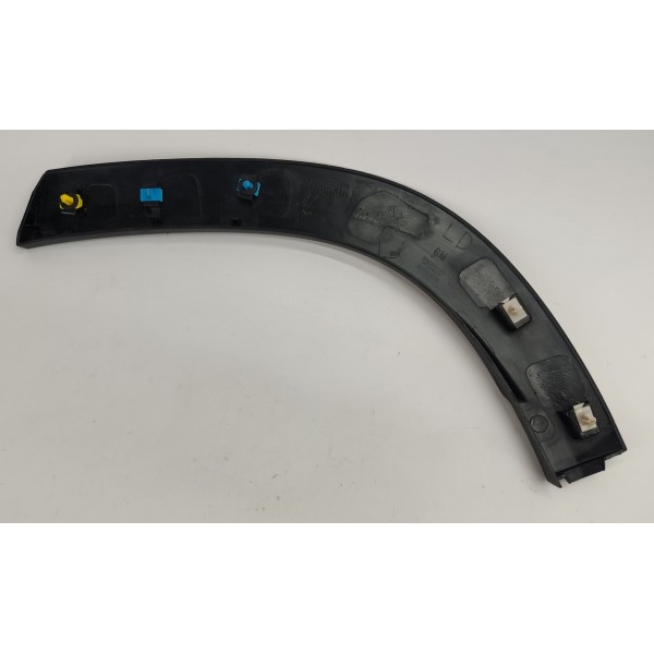 Moldura Paralama T.d Gm Tracker 1.2 Turbo 2023 C/detalhe