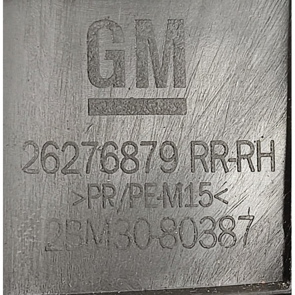 Soleira Porta T.d Gm Tracker 1.2 Turbo 2023 26276879 Preto