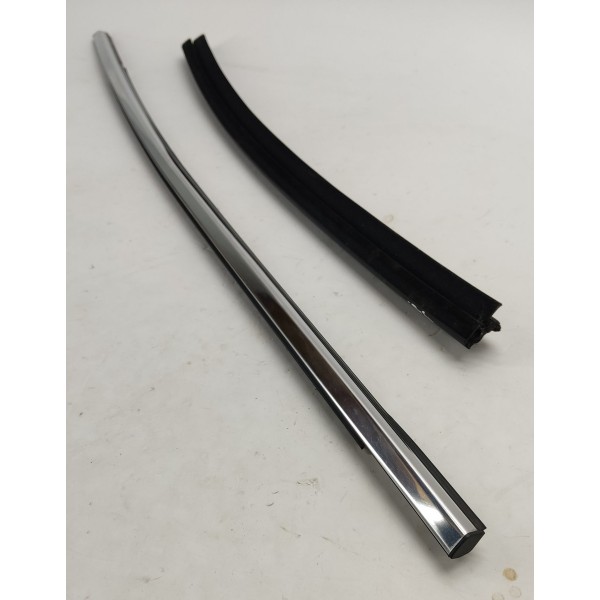 Pestana Interna Externa Porta T.d Gm Tracker 1.2 Turbo 2023