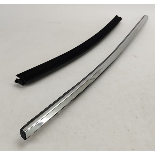 Pestana Interna Externa Porta T.d Gm Tracker 1.2 Turbo 2023