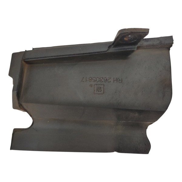 Espuma Churrasqueira L.d Gm Tracker 1.2 2023 26305817 Preto