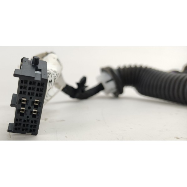 Chicote Tampa Traseira Gm Tracker 1.2 Turbo 2023 26364332