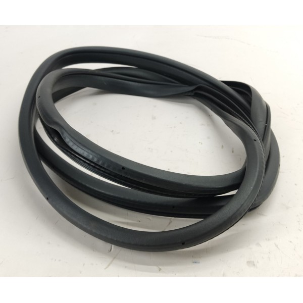 Borracha Carroceira T.e Gm Tracker 1.2 Turbo 2023 Preto