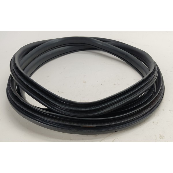 Borracha Carroceira D.d Gm Tracker 1.2 Turbo 2023 Preto