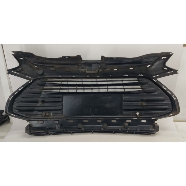 Grade Parachoque Dianteiro Gm Tracker 1.2 Turbo 2023 Detalhe Preto Fosco