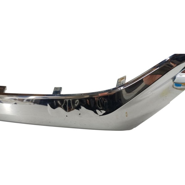 Friso Cromado Dianteiro Tracker 1.2 2023 C/detalhe 26227714 Cromado