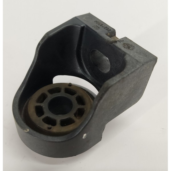 Suporte Superior Radiador Gm Tracker 1.2 Turbo 2023 26216304