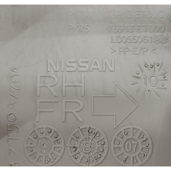 Acabamento Coluna L.d Nissan Sentra 2.0 2011