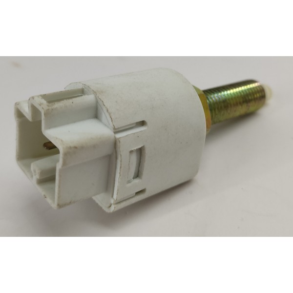 Sensor Luz Pedal Lifan X60 1.8 2016