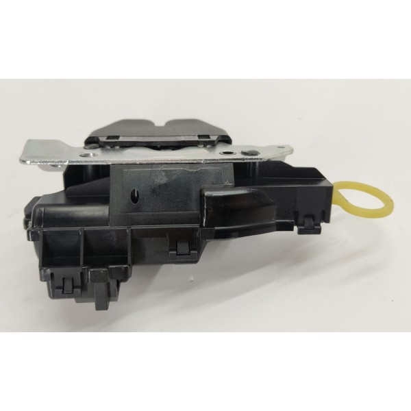 Fechadura Tampa Traseira Mercedes C180 1.6 2017 A1177500085