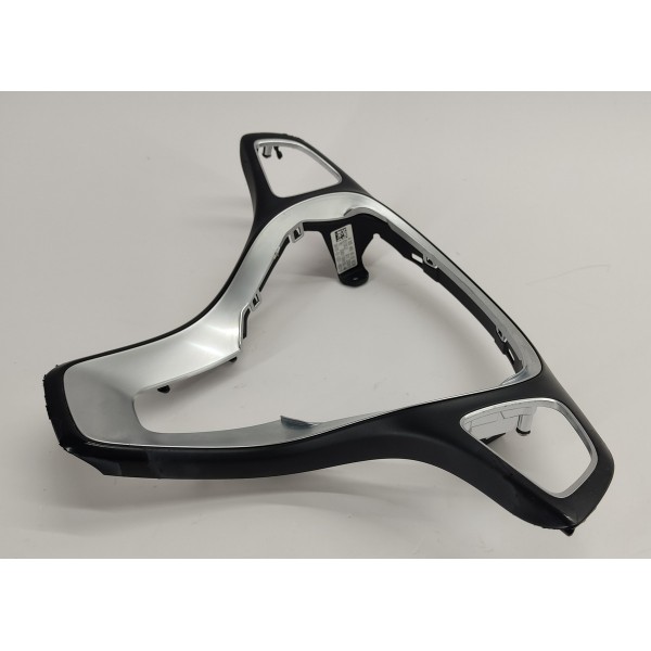 Moldura Volante Mercedes C180 1.6 2017 C/detalhe Preto