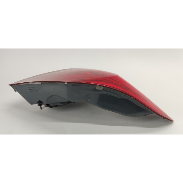 Lanterna T.e Mercedes C180 1.6 2017 A2059060357 Original Esquerdo/motorista Vermelho