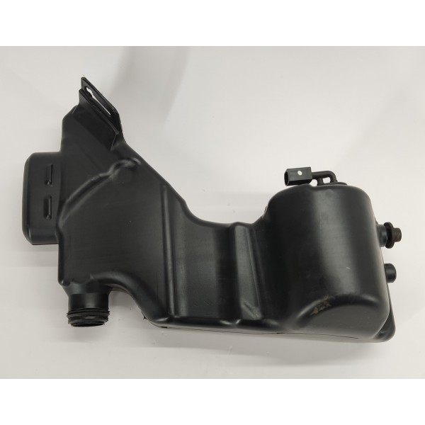 Reservatorio Agua Limpador Mercedes C180 16 2017 A2058600860 Preto