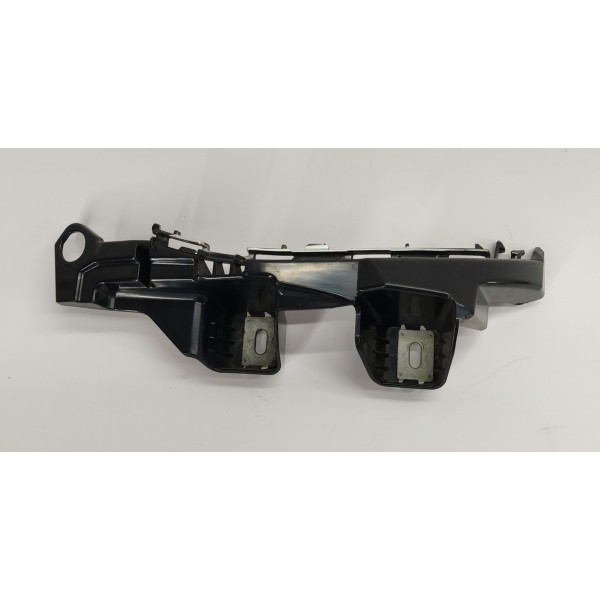 Guia Parachoque T.d Mercedes C180 1.6 2017 A2058850465