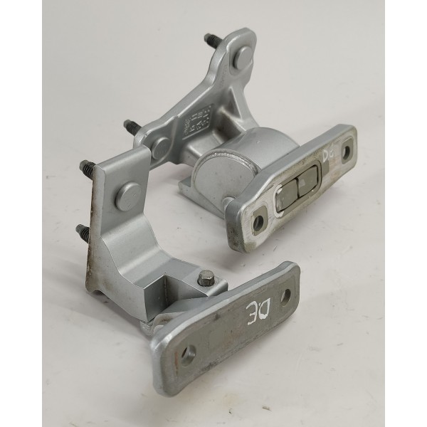 Dobradiça Porta D.e Mercedes C180 1.6 2017