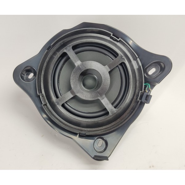 Auto Falante Subwoofer D.d Mercedes C180 16 2017 A2058201602 Preto
