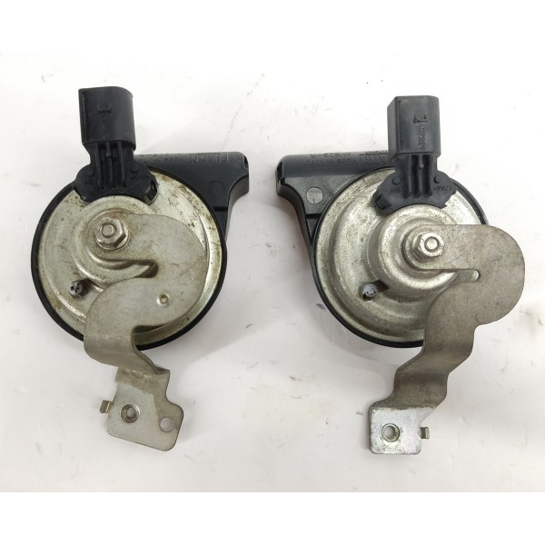 Par Buzina Mercedes C180 1.6 2017 0055307