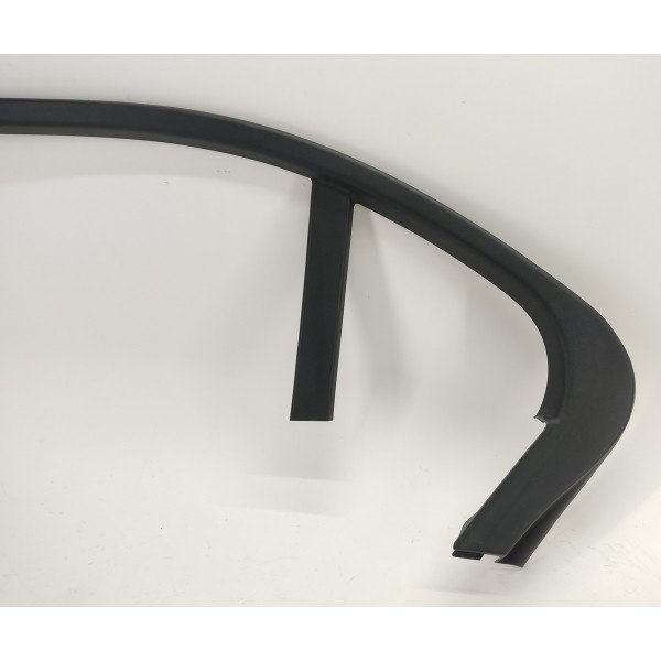 Acabamento Arco Porta T.d Mercedes C180 1.6 2017 A2057370271 Preto