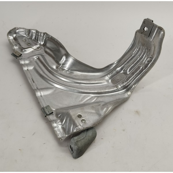Protetor Calor Turbina Mercedes C180 1.6 2017 A2741421020