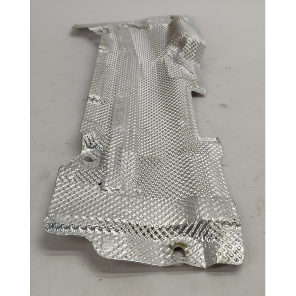 Protetor Calor Mercedes C180 1.6 2017 A2056820471 Detalhe