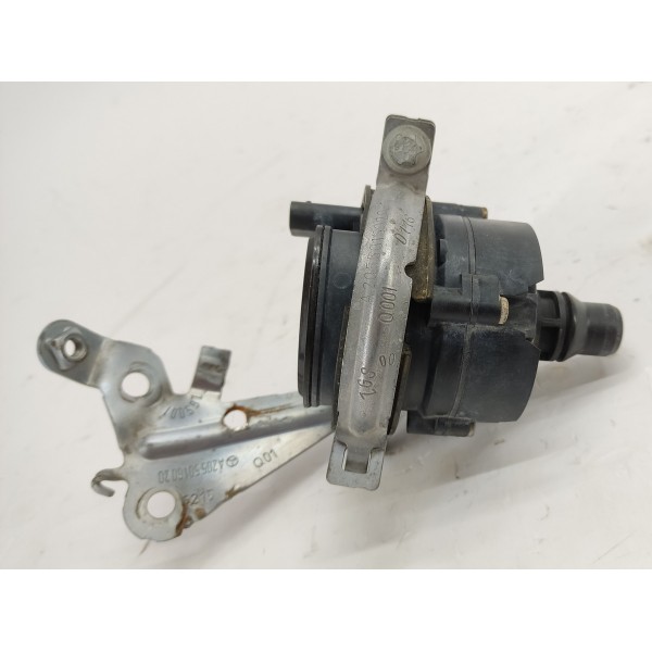 Bomba Agua Auxiliar Mercedes C180 1.6 2017 A0005004386