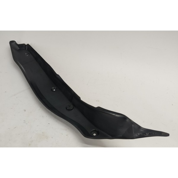 Guarda Pó Paralama D.d Mercedes C180 1.6 2017 A2058890025