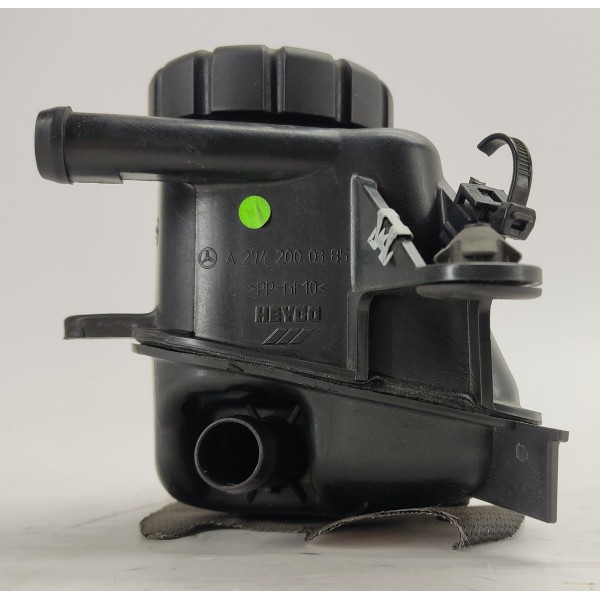 Reservatorio Agua Mercedes C180 1.6 2017 A2742000385