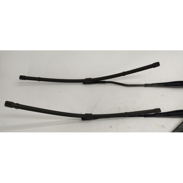 Par Braço Limpador Parabrisa Mercedes C180 1.6 2017 Direito