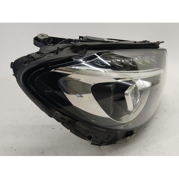 Farol D.d Mercedes C180 1.6 2017 Detalhe A2059063803 Direito/passageiro