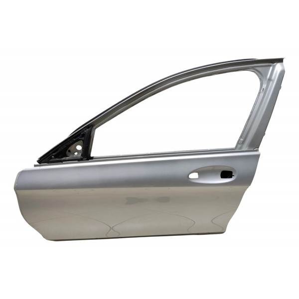Porta Dianteira Esquerda Mercedes C180 1.6 2017 Dianteira Esquerda Prata