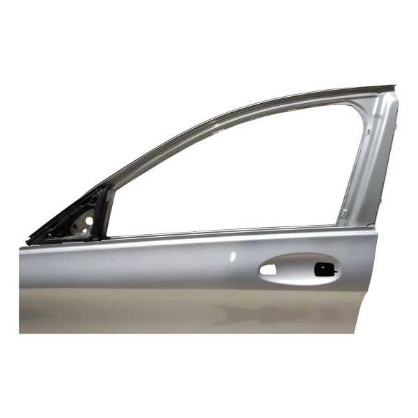 Porta Dianteira Esquerda Mercedes C180 1.6 2017 Dianteira Esquerda Prata