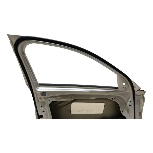 Porta Dianteira Esquerda Mercedes C180 1.6 2017 Dianteira Esquerda Prata