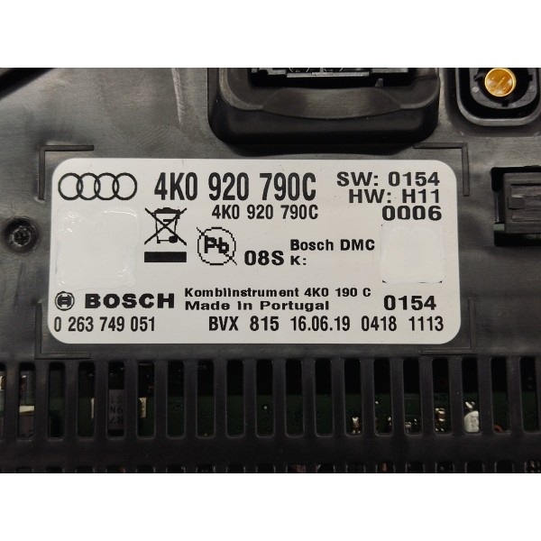 Painel Instrumento Tft Audi Q8 2019 2020 2021 4k0920790c Preto