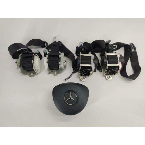 Painel Tabelier Mercedes C180 1.6 2017 Preto