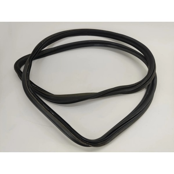 Borracha Carroceria Tampa Porta Mala Mercedes C180 2017