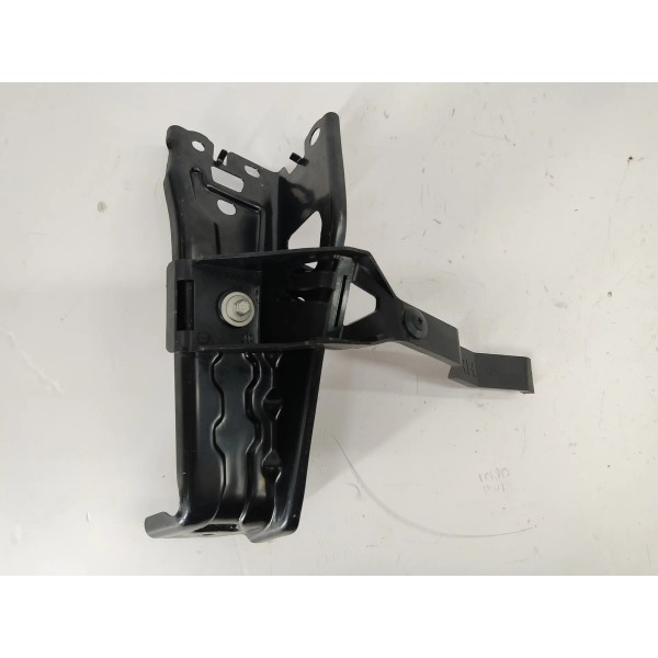 Suporte Inferior Parachoque D.d Ranger V6 2025 Xls N1wb17754