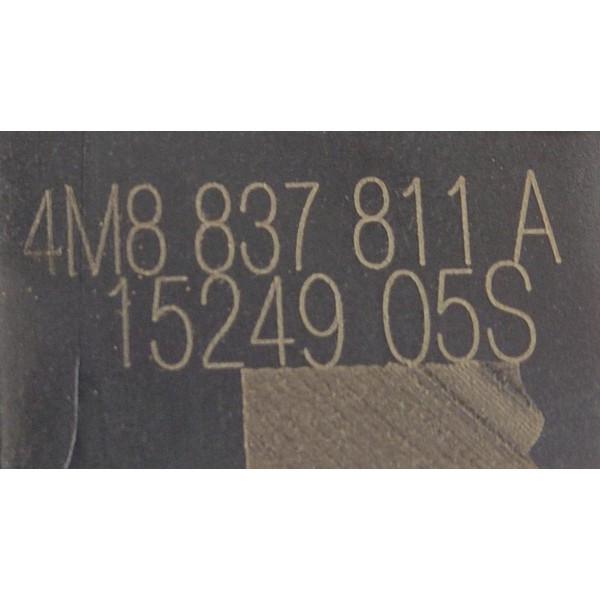 Maçaneta Externa Traseira Esquerda Audi Q8 2019 4m8837811 Traseira